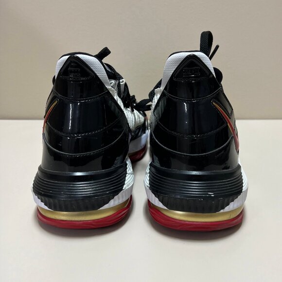 Like New Nike LeBron XVI Remix Men's Size 11.5 White Black Red CD2451-101 - Picture 6 of 8